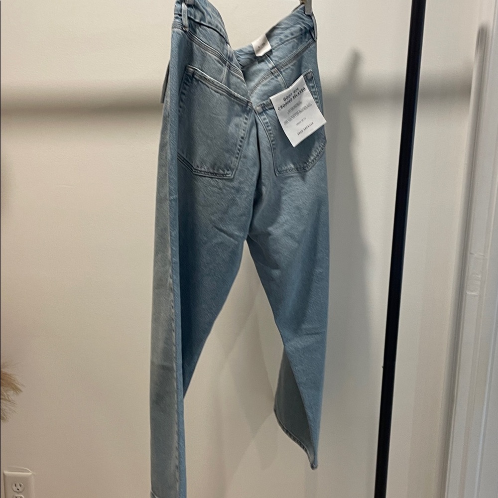 Good American | Women's | Good 90'S Crop Relaxed Jeans - Picture 8 of 8